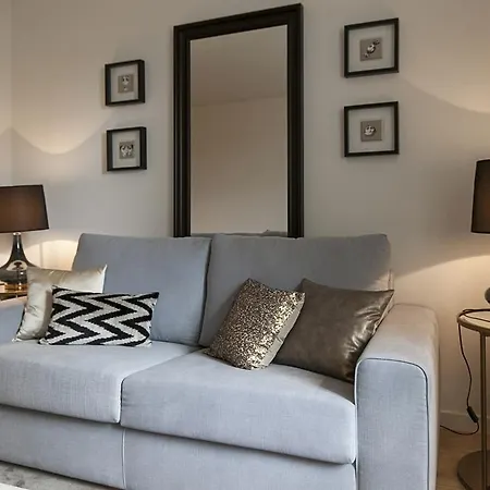 Apartment Charming Historic Lx Garden&Garage
